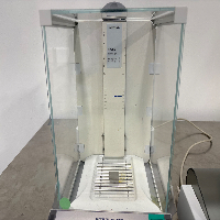 Mettler Toledo XP205 Analytical Balance image 3